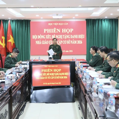 PHÁT HUY TRUYỀN THỐNG, XÂY DỰNG ĐỘI NGŨ NHÀ GIÁO ƯU TÚ TẠI HỌC VIỆN HẬU CẦN